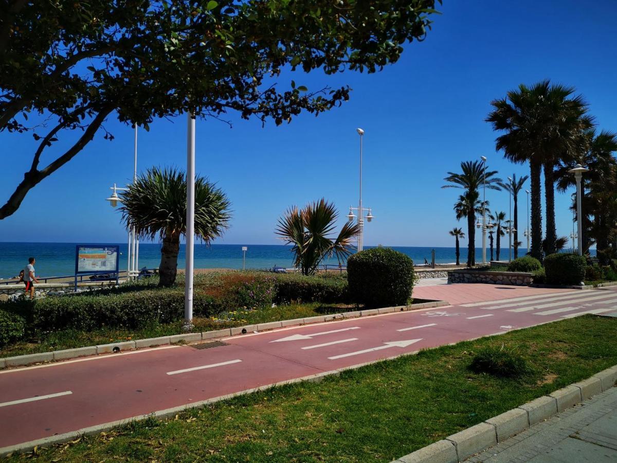 מאלגה Sunnyspainholidays Apartments מראה חיצוני תמונה