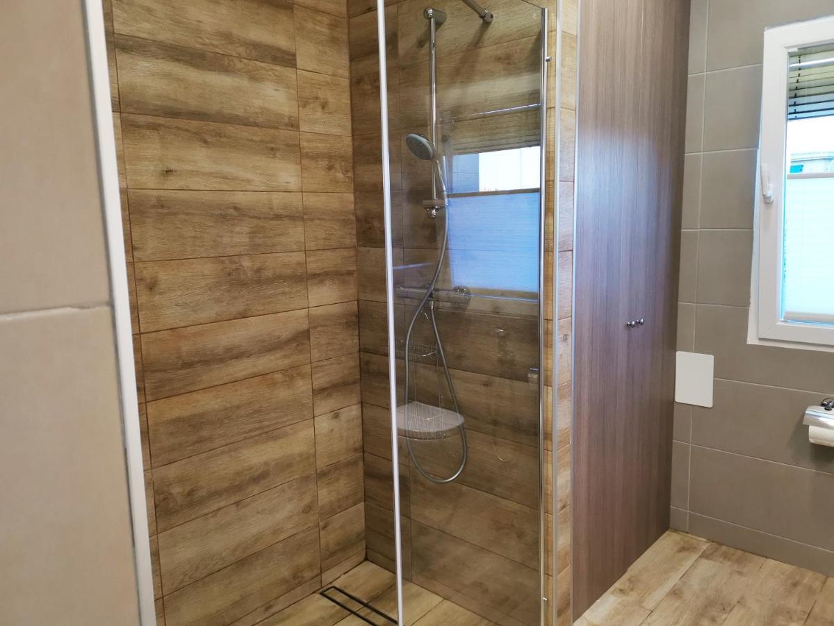 מאלגה Sunnyspainholidays Apartments מראה חיצוני תמונה